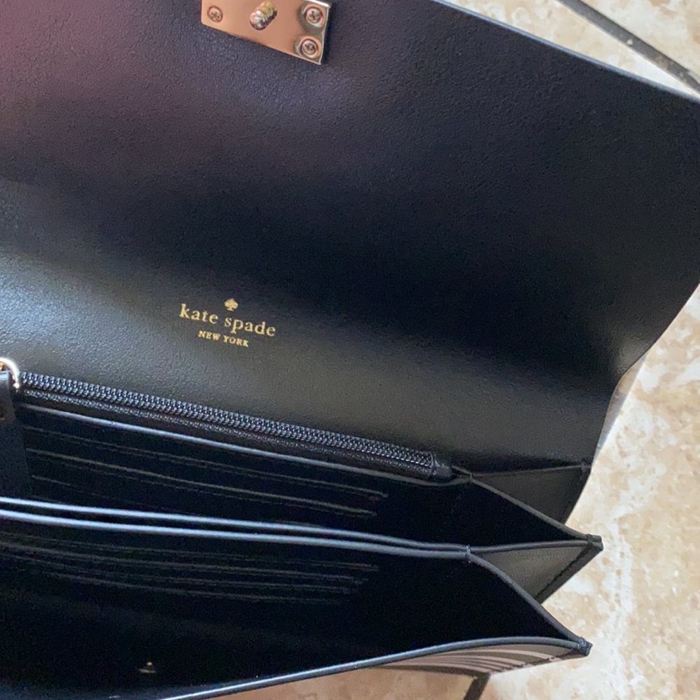 Wallet - Picture 5 of 5